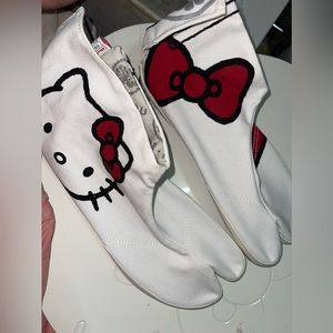 HELLO KITTY JAPAN NINJA SHOES